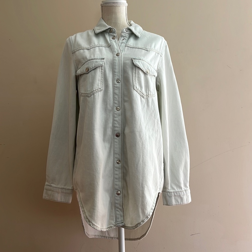 Zara Wonens Denim Overshirt Snap Front Shirt Size: M